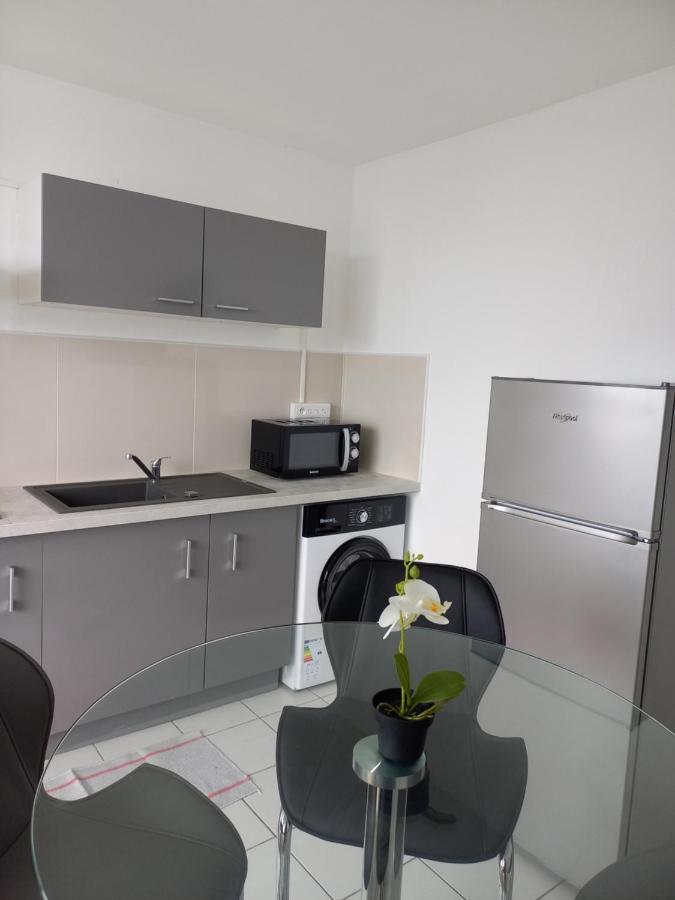 Down Town Pointe A Pitre Vue Mer Apartment Bagian luar foto